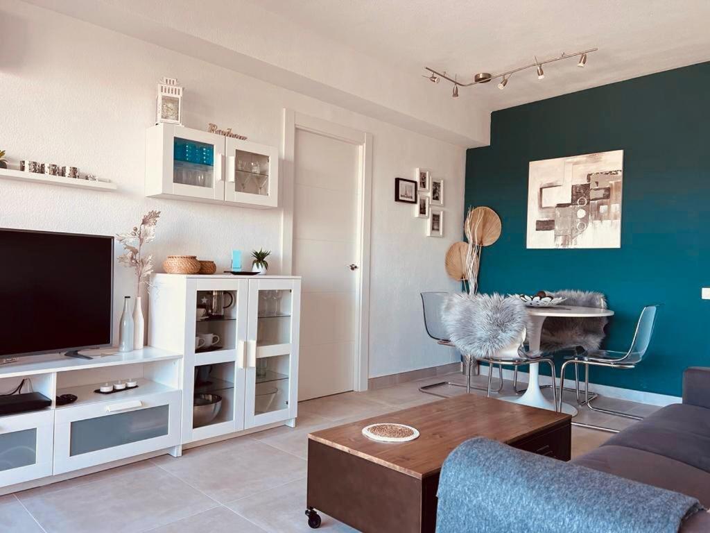 Fantastic Sea View Near Puerto Banus Apartment