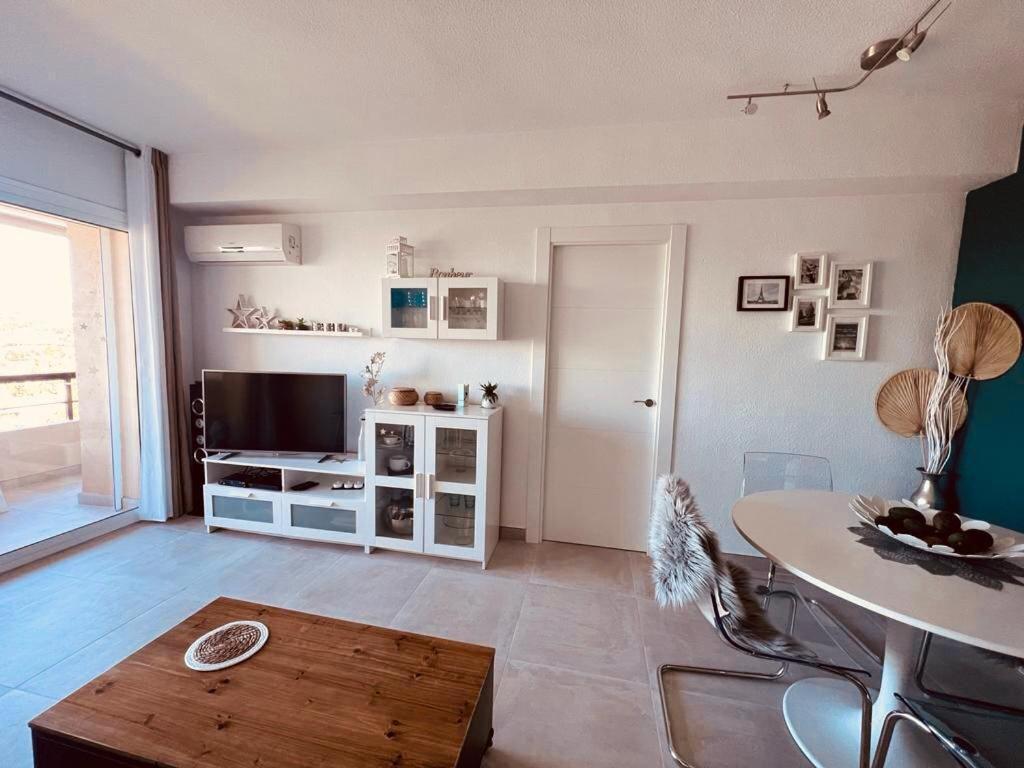 Fantastic Sea View Near Puerto Banus Apartment