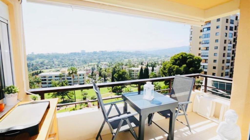 Fantastic Sea View Near Puerto Banus Apartment